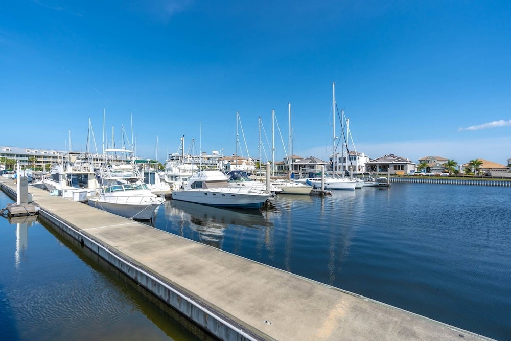 502 Little Harbor Inn - photo 24