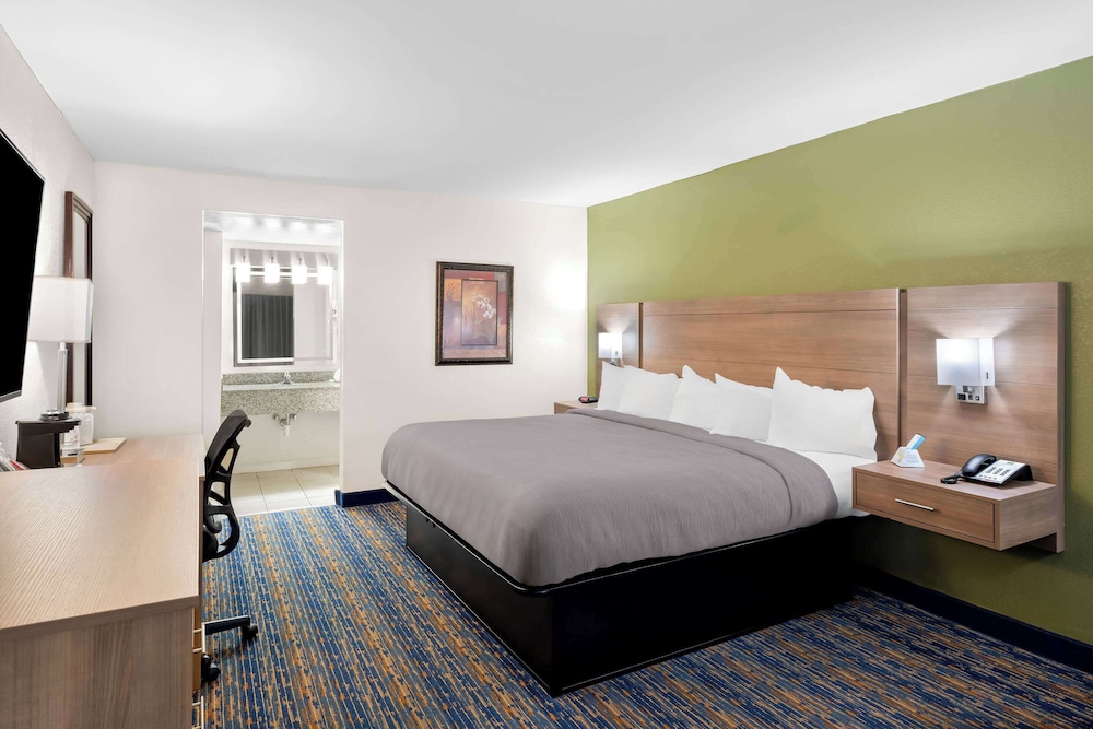 Quality Inn Luray - photo 12