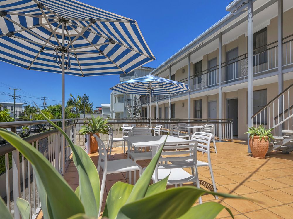 Camden Motor Inn — Mermaid Beach