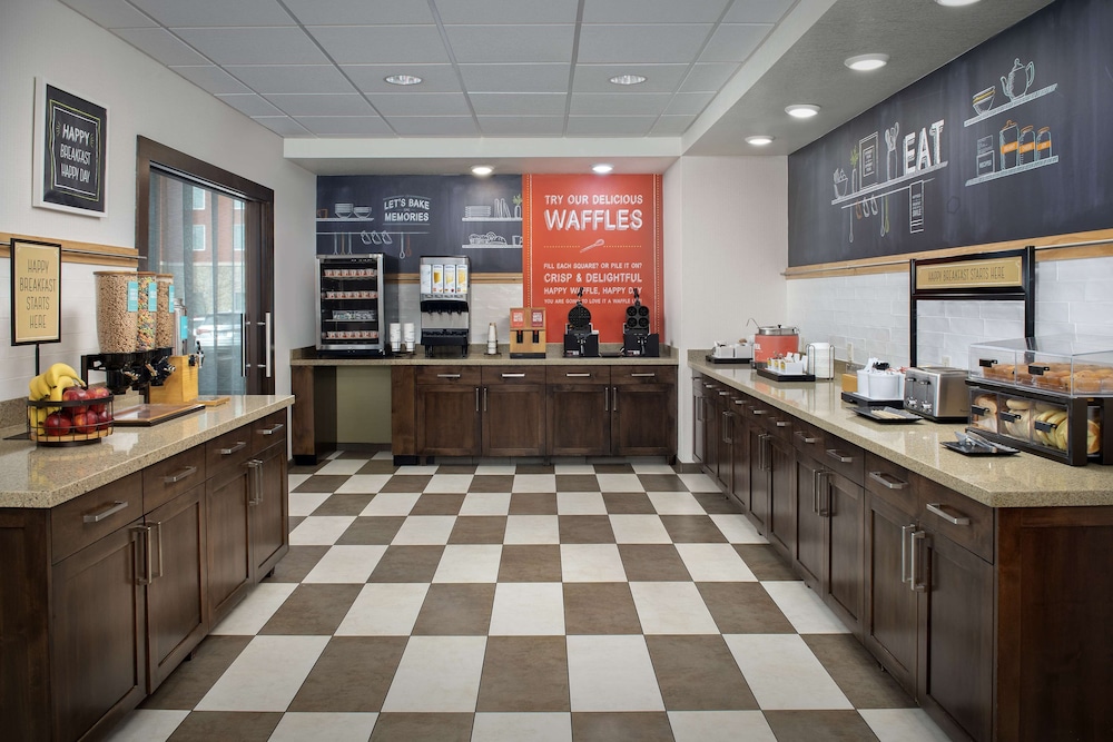 Hampton Inn & Suites Portland Hillsboro Evergreen Park - photo 23