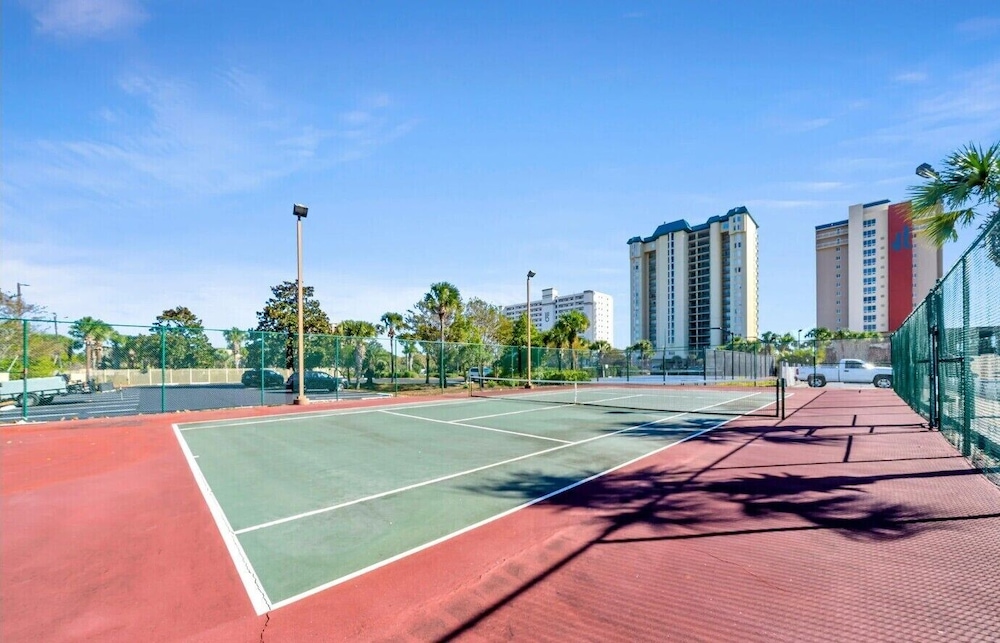 Destin Towers 143 Beach Front 2BR - photo 25