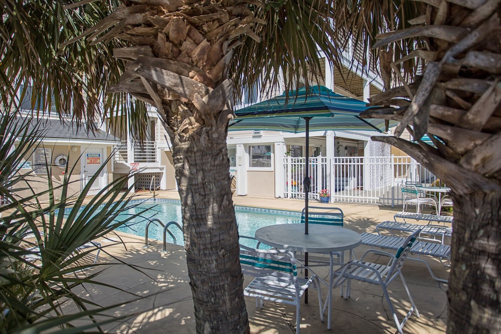 Sandpeddler Inn & Suites - photo 272