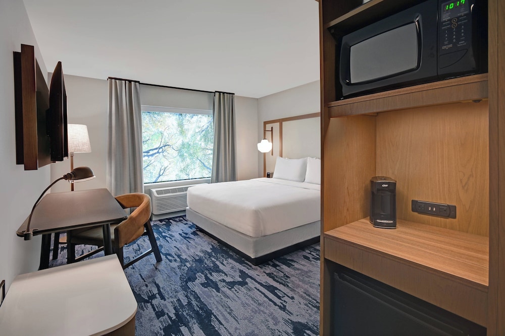 Fairfield Inn & Suites by Marriott Mansfield - photo 11