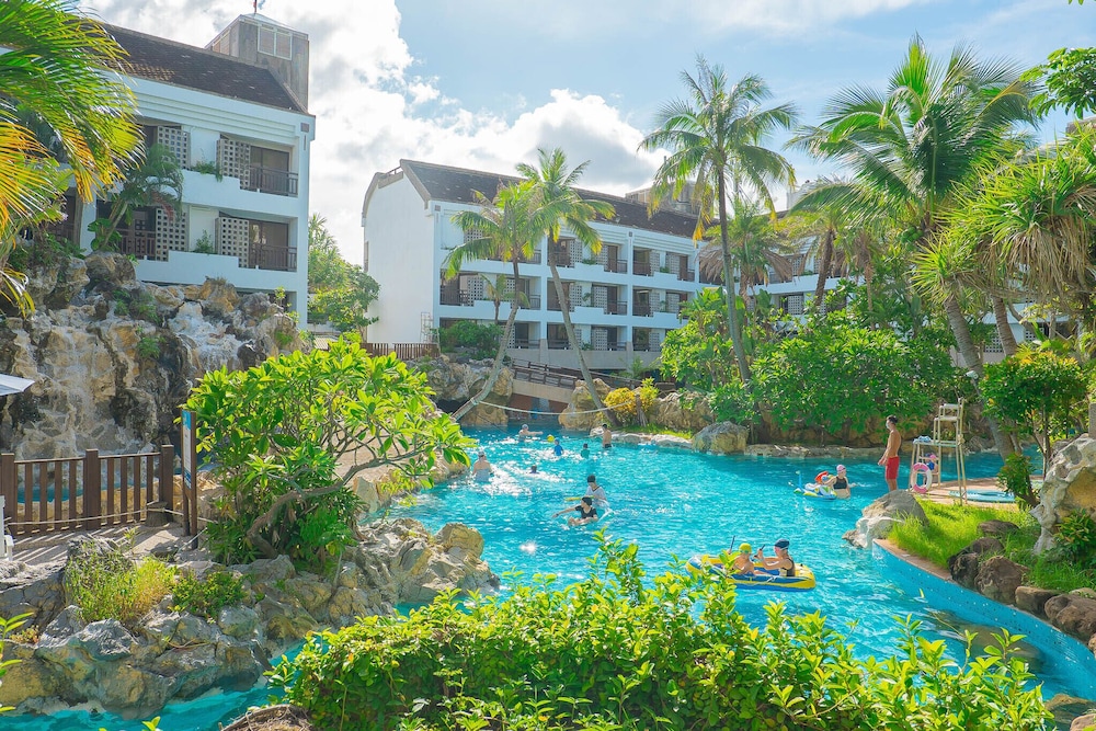 YoHo Beach Resort — 4-Star Luxury Hotel in Hengchun, Republic of China Taiwan