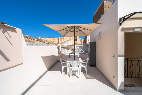 Il cappello sulle 23 in Avola, Italy