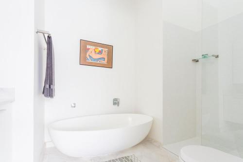 Stylish 2 bedroom house in Excellent Position