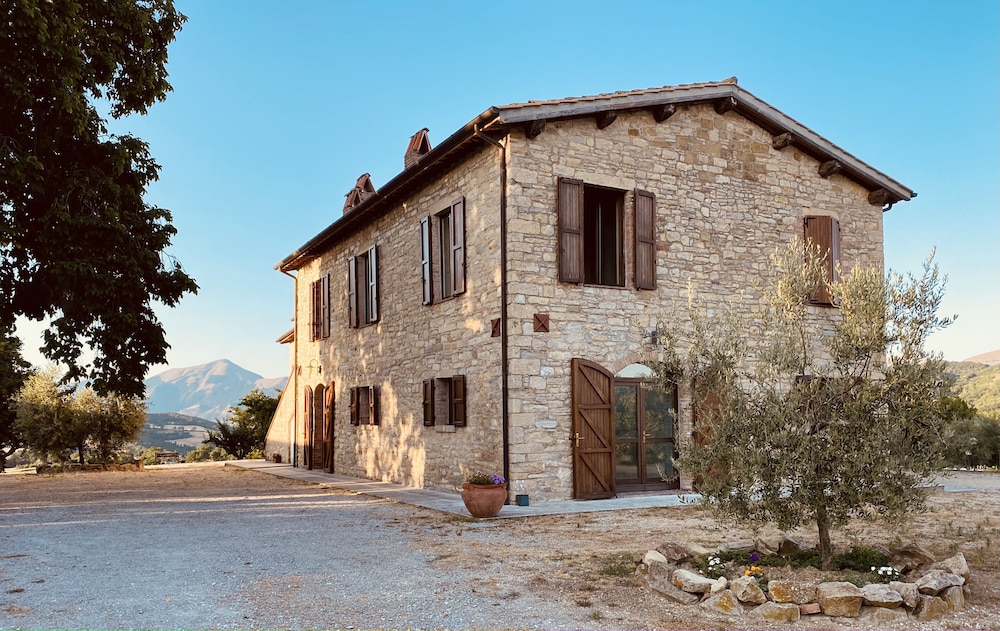 Casale Rancaglia in Gubbio, Italy