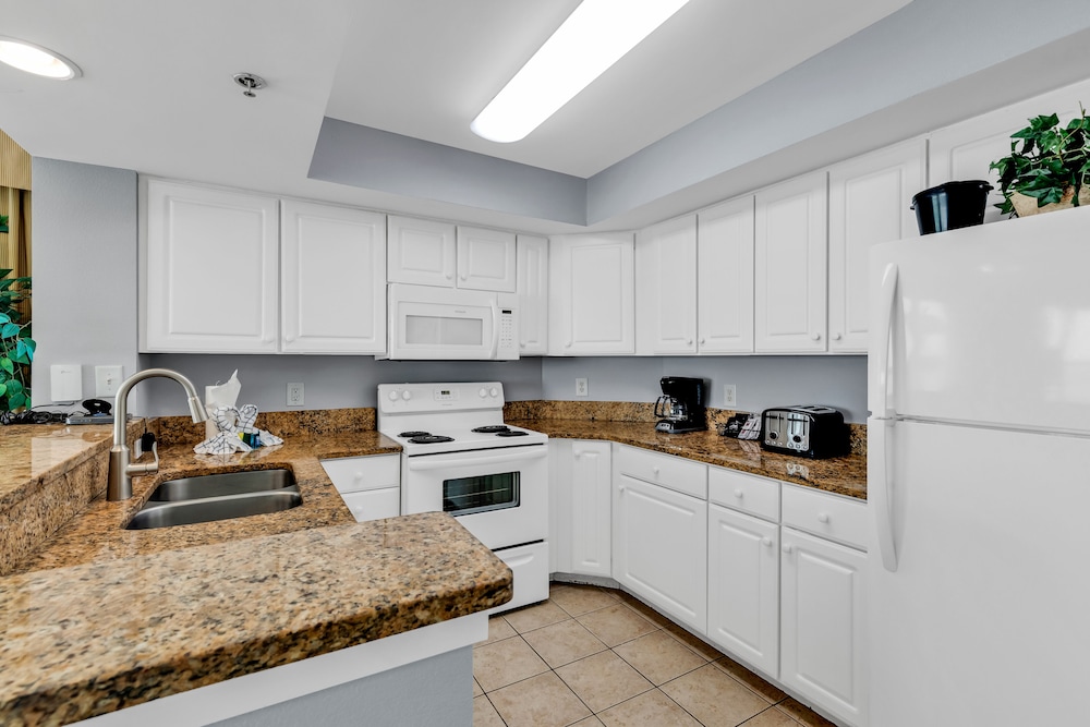 Carolinian Resort Stunning Condos - photo 44