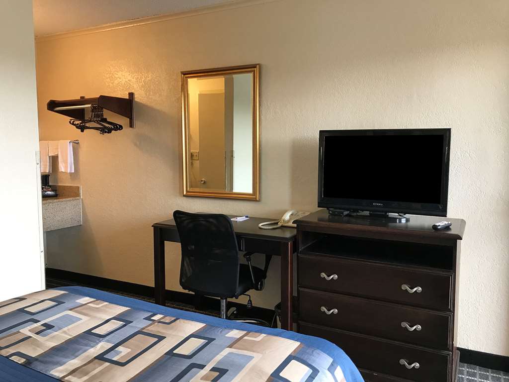 Americas Best Value Inn Mount Vernon - photo 8