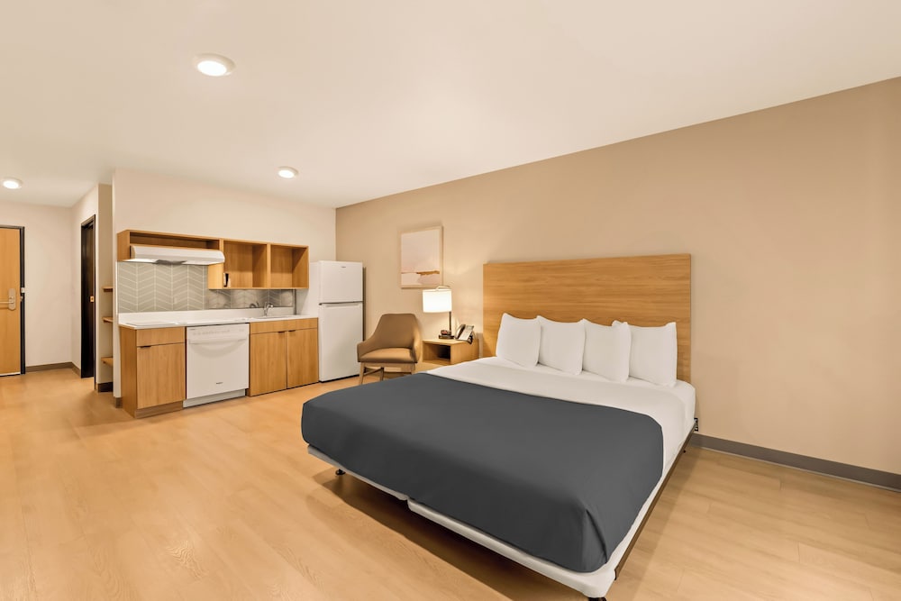 LivAway Suites Nashville Smyrna - photo 17