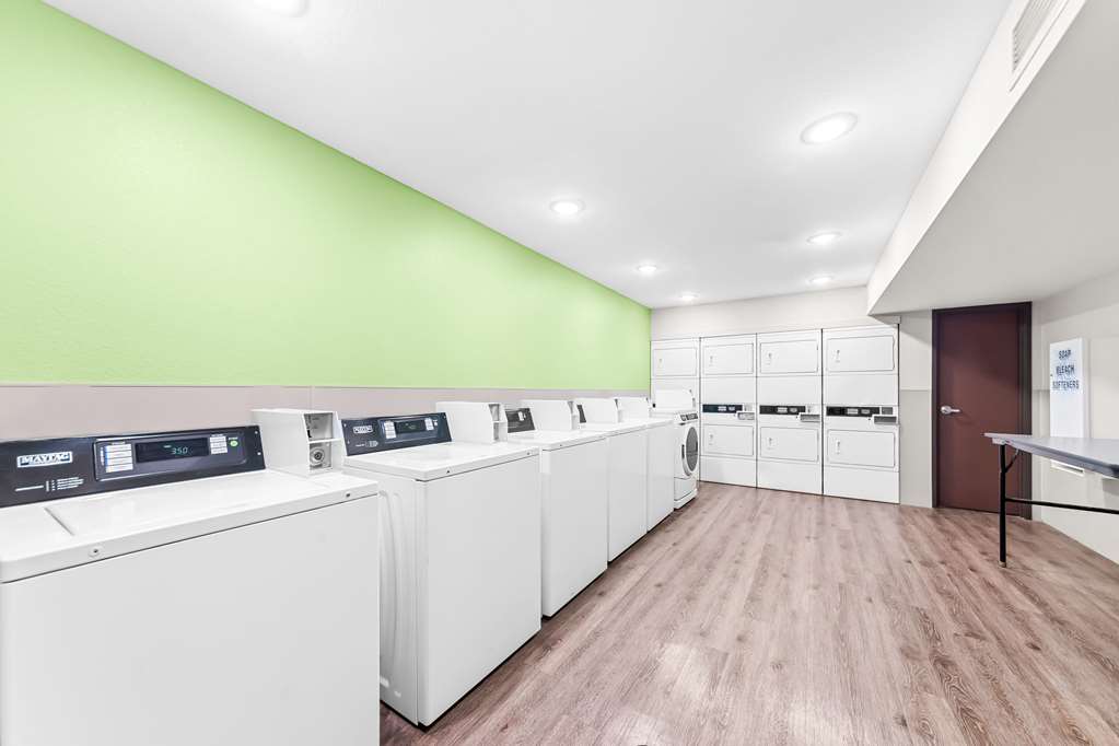 WoodSpring Suites Hudson Port Richey - photo 24