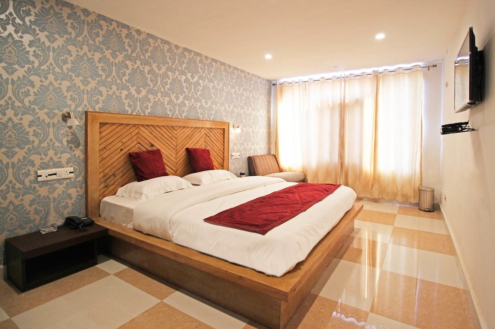 OYO 4945 Abdullah residency - last minute hotel in Srinagar
