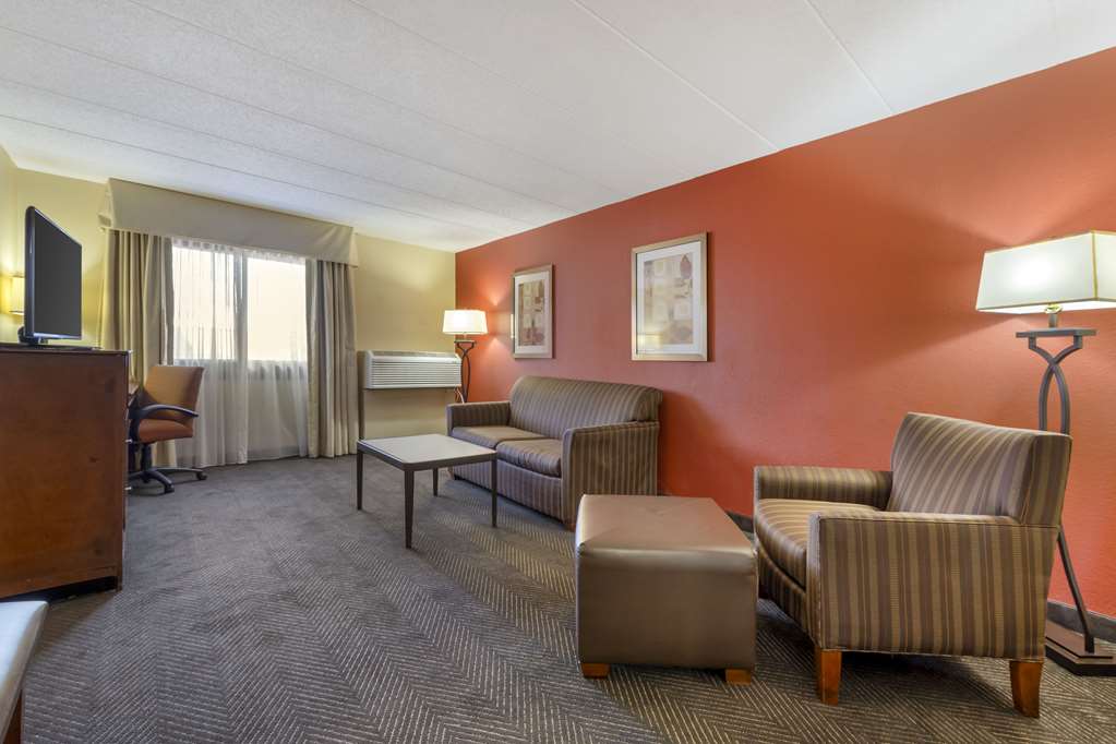Best Western Plus St. Paul North Shoreview - photo 17