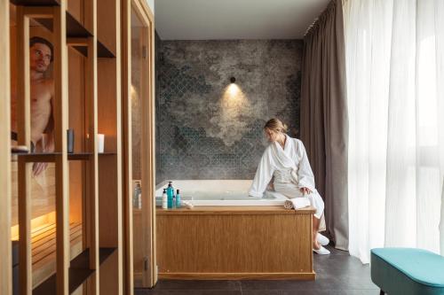 Relais Cascina Era — 4-Star Luxury Hotel in Vergnasco, Italy