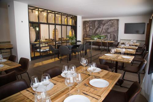 Hotel El Molino pet-friendly hotel Monreal Del Campo