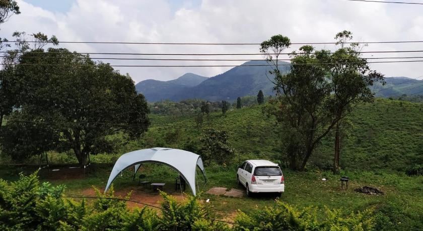 Whispering Pinewoods - carbon neutral hotel in Erattupetta