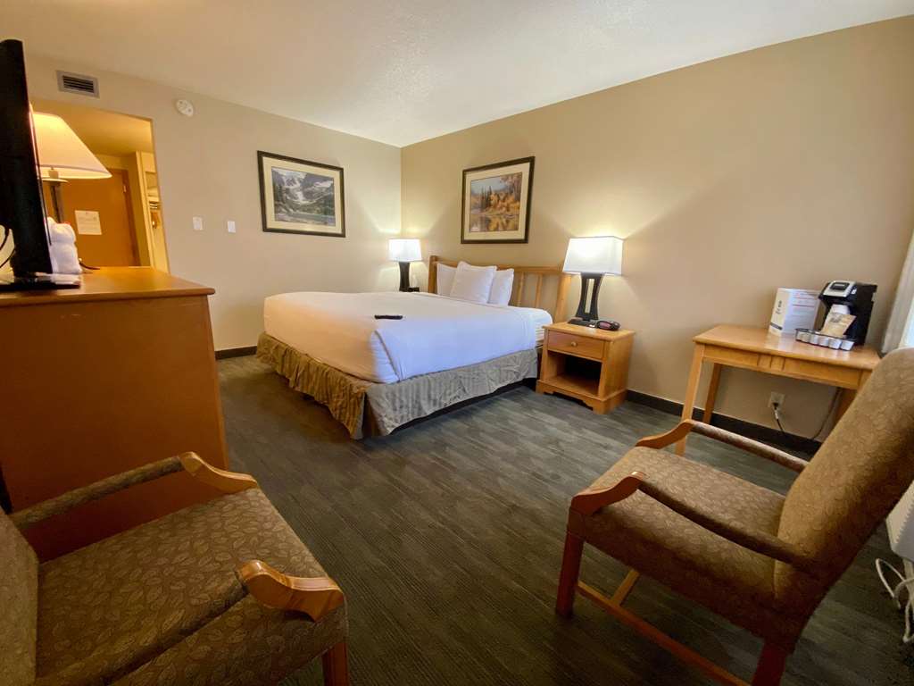 Best Western Sheridan Center - photo 4