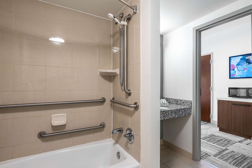 Hilton Garden Inn North Little Rock - photo 38