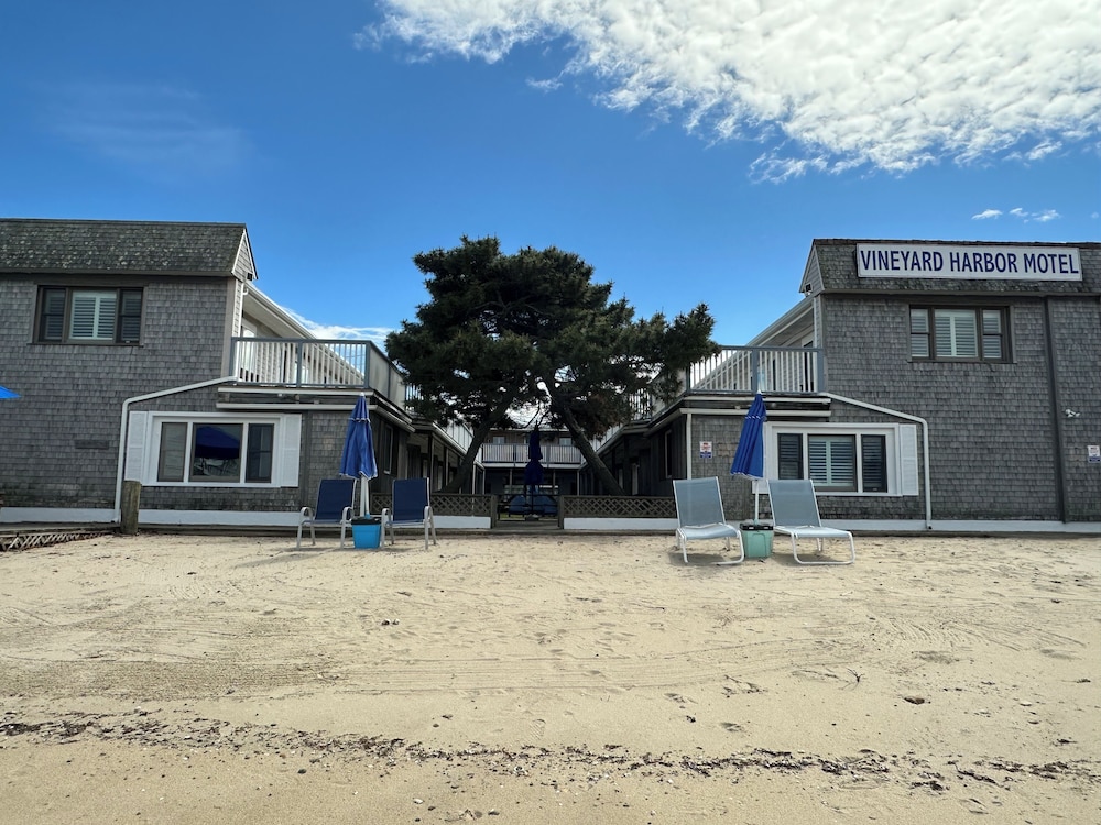 Vineyard Harbor Motel Private Beach - photo 404