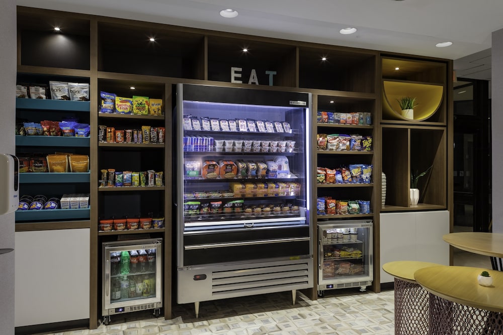 Holiday Inn Boston Dedham Hotel & Conference Center by IHG - photo 28