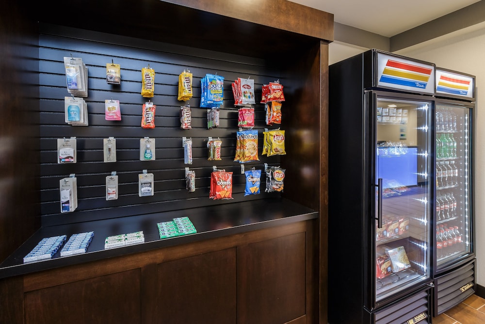 Holiday Inn Express Hotel & Suites South Bend by IHG - photo 65
