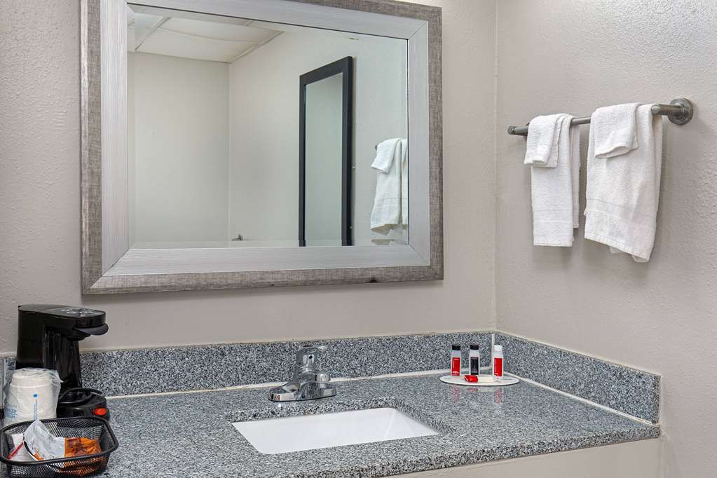 Days Inn By Wyndham Knoxville North - photo 25