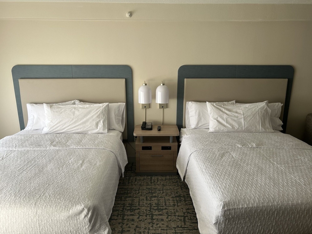 Tulsa South Medical Hotel & Suites - photo 4