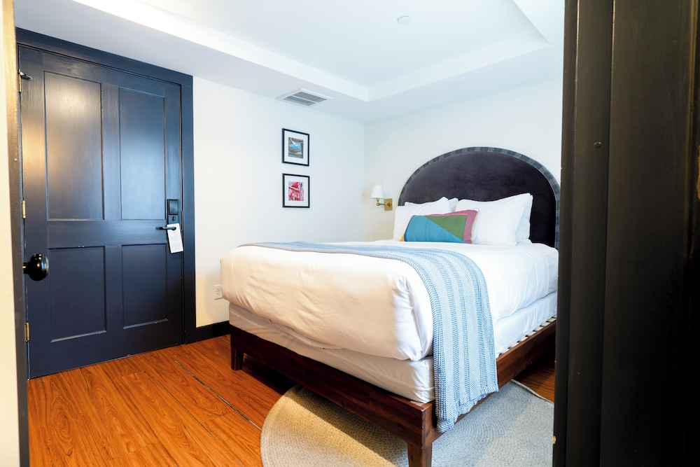 Morgan Hotel - photo 7