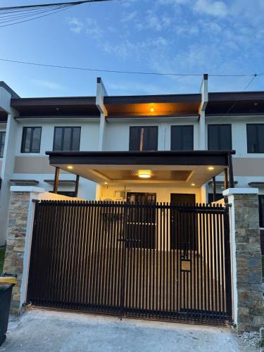 Casa Mira — 4-Star Luxury Hotel in Dasmarinas, Philippines