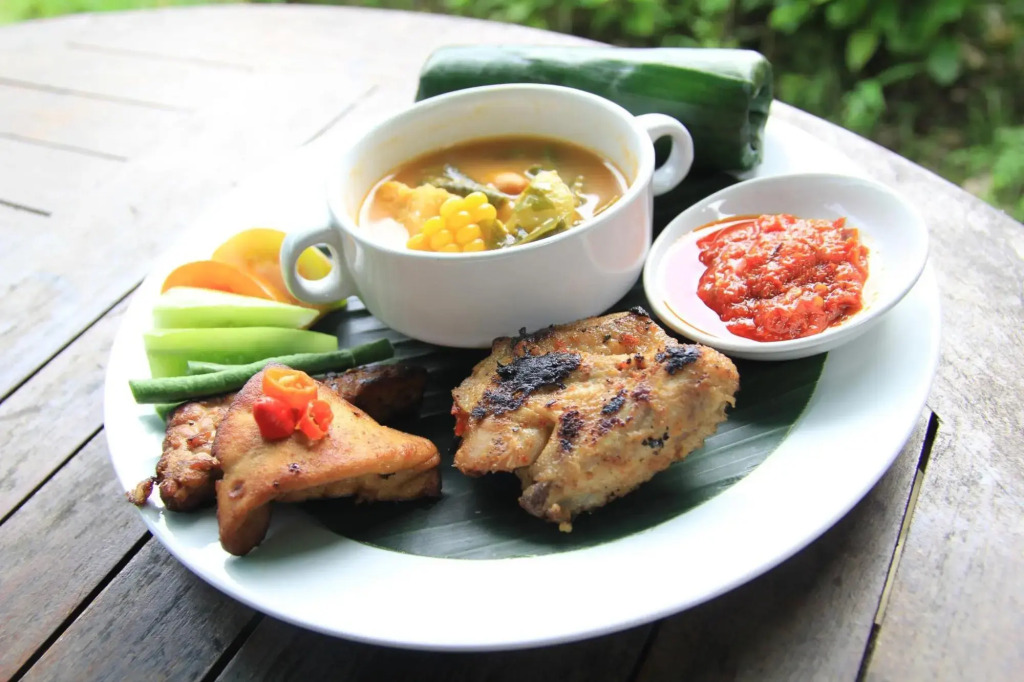 RedDoorz Resort @ Cimahpar Bogor — Bogor — photo 4