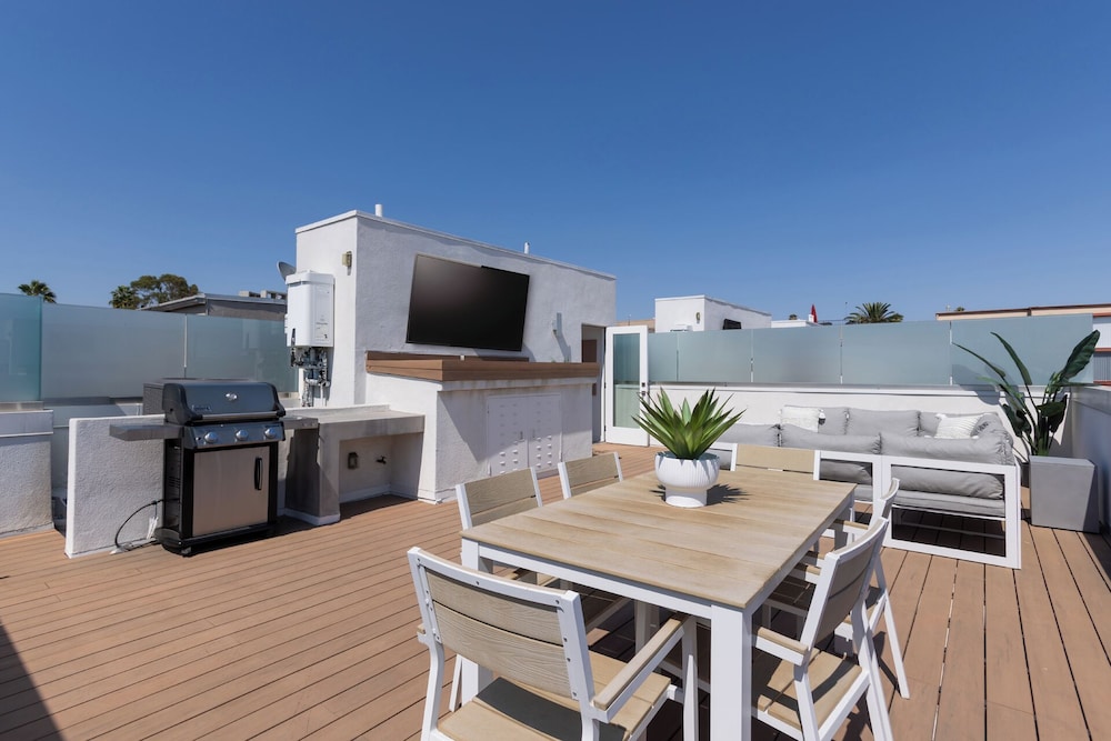 Casa Sycamore by Oraklus — 4-Star Luxury Hotel in Los Angeles, United States