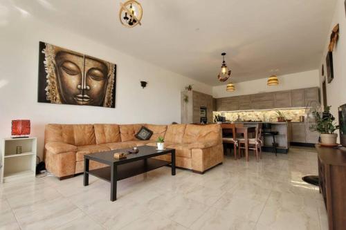 Luxury en suite Double. Beach house with Sea Views — 4-Star Luxury Hotel in Mellieha, Malta