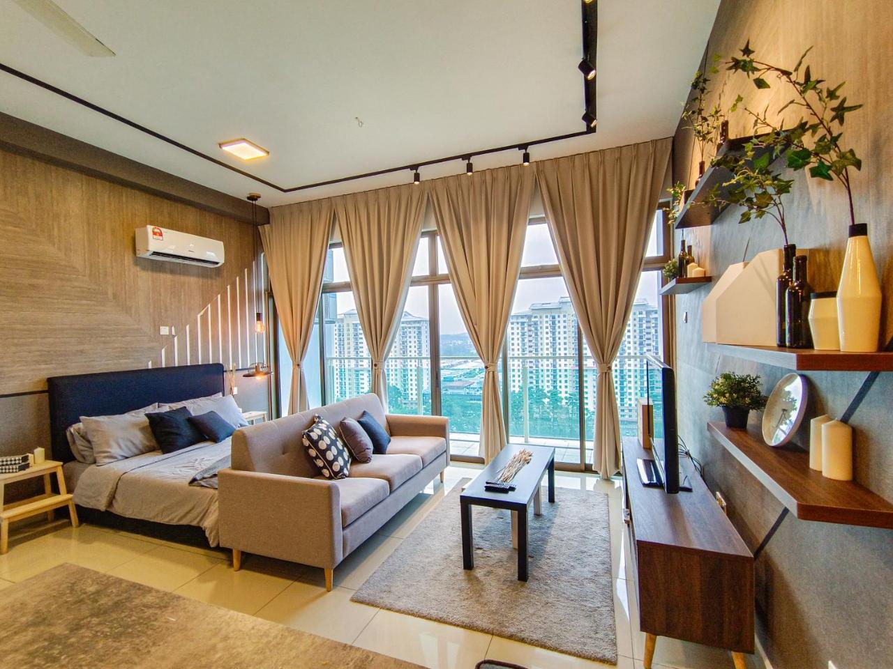 Lake View Mount Austin IKEA Toppen 10 mins C113A — 4-Star Luxury Hotel in Johor Bahru, Malaysia