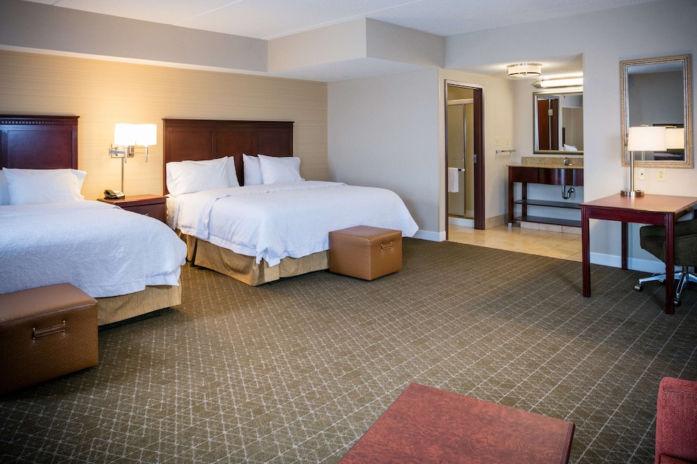 Hampton Inn & Suites Toledo Perrysburg - photo 7