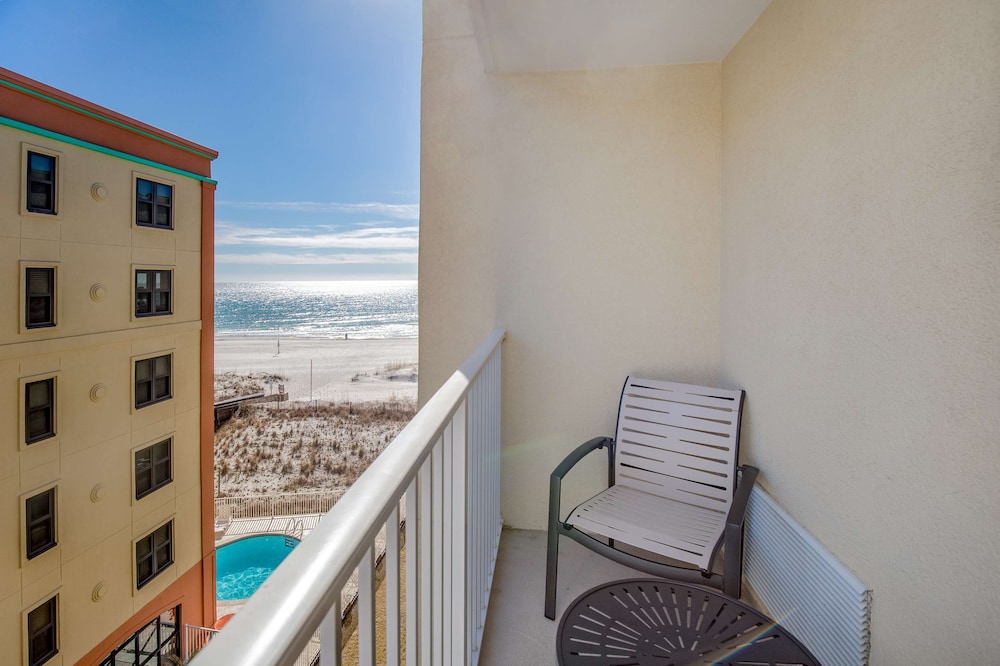 Hilton Garden Inn Orange Beach Beachfront - photo 52