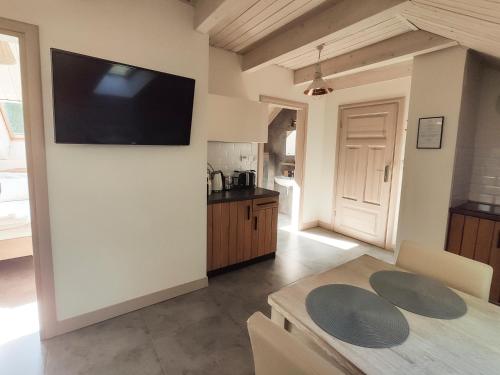 Mazursko komfortowe apartamenty nad jeziorem sauna kominki na parterze — 4-Star Luxury Hotel in Ostroda, Poland