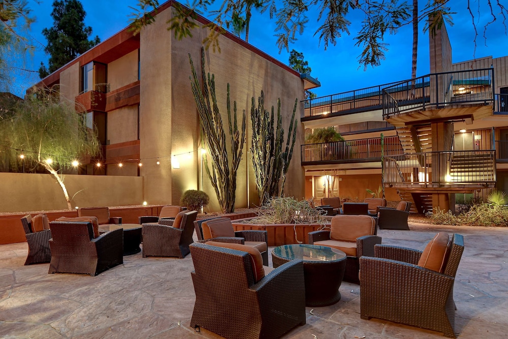DoubleTree by Hilton Phoenix Tempe - photo 67