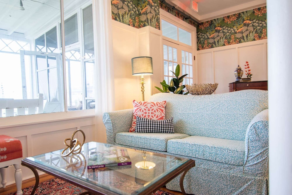 Ocean House Hotel & Motel - photo 9