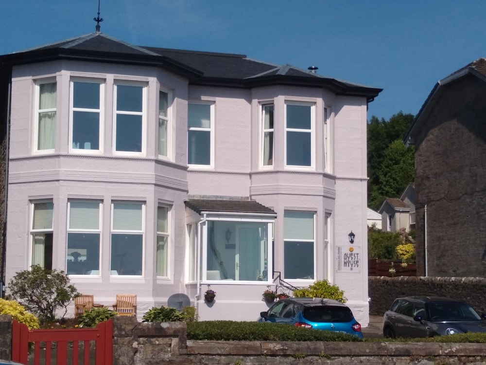 Douglas Park Guest House — 4-Star Luxury Hotel in Dunoon, United Kingdom