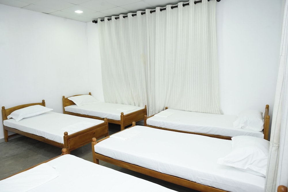 Colombo Mount Hostel — Dehiwala-Mount Lavinia — photo 4