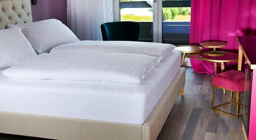 Hotel Eden Park Retro Chic Hotel in Velden Am Woerthersee, Austria