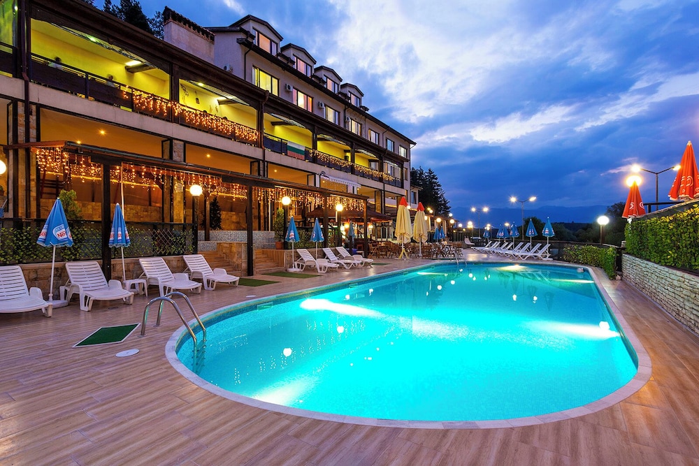 Spa Hotel Aspa Vila - carbon neutral hotel in Razlog