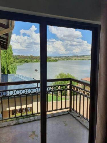 Geust House 4288 — 4-Star Luxury Hotel in Bethlehem, South Africa