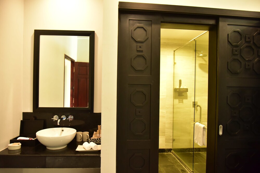 Lapochine Beach Resort — Hue — photo 4