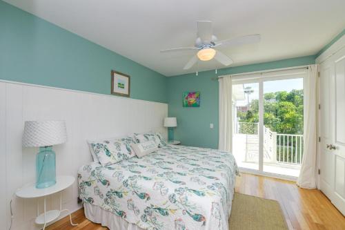 Coconut Cove - photo 26