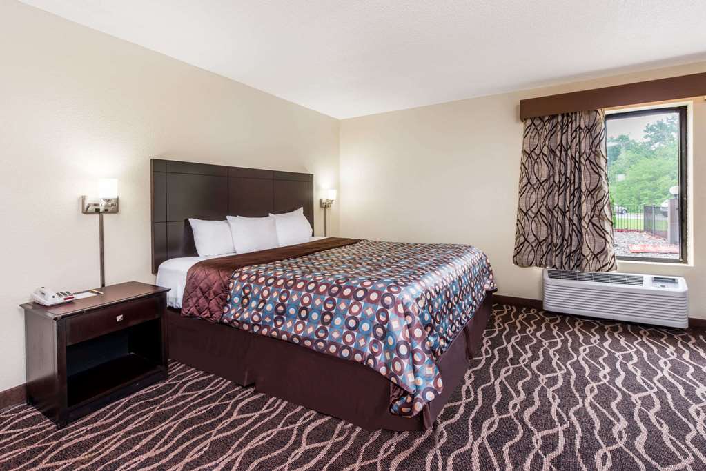Days Inn & Suites by Wyndham Casey - photo 17
