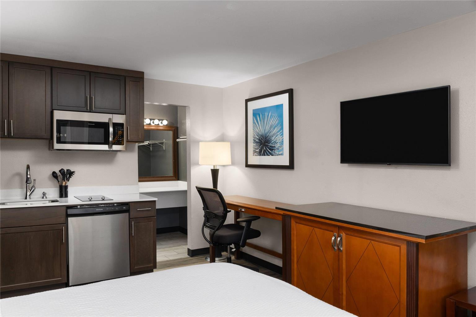 Basecamp Puyallup a Travelodge by Wyndham - photo 19