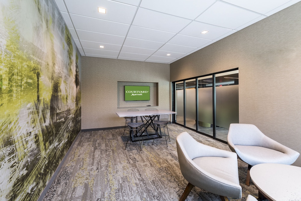 Courtyard by Marriott Tampa Northwest Veterans Expressway - photo 23