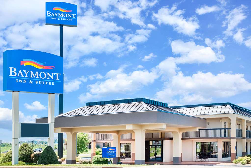 Baymont by Wyndham Clarksville Northeast in Clarksville, United States