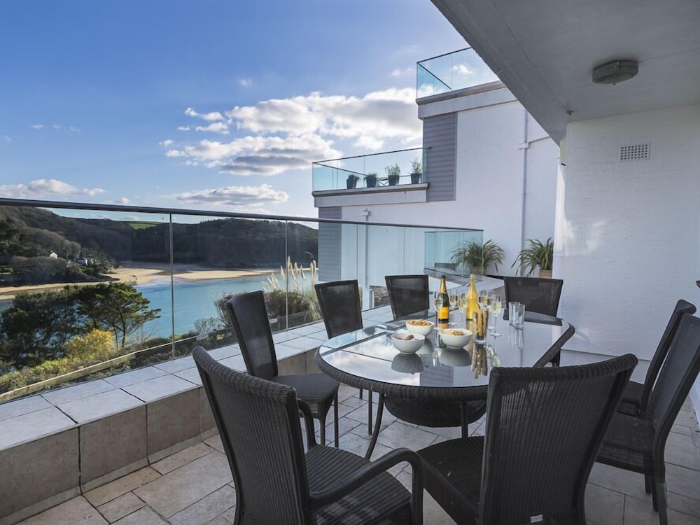2 Hamstone Court in Salcombe, United Kingdom